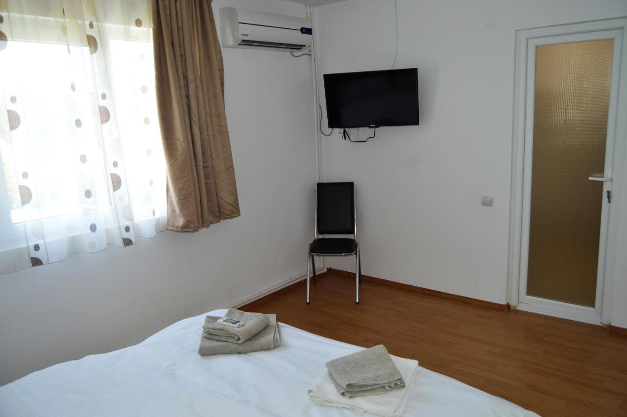 Pensiunea Zelezneac Hotel Băltenii de Sus Екстериор снимка