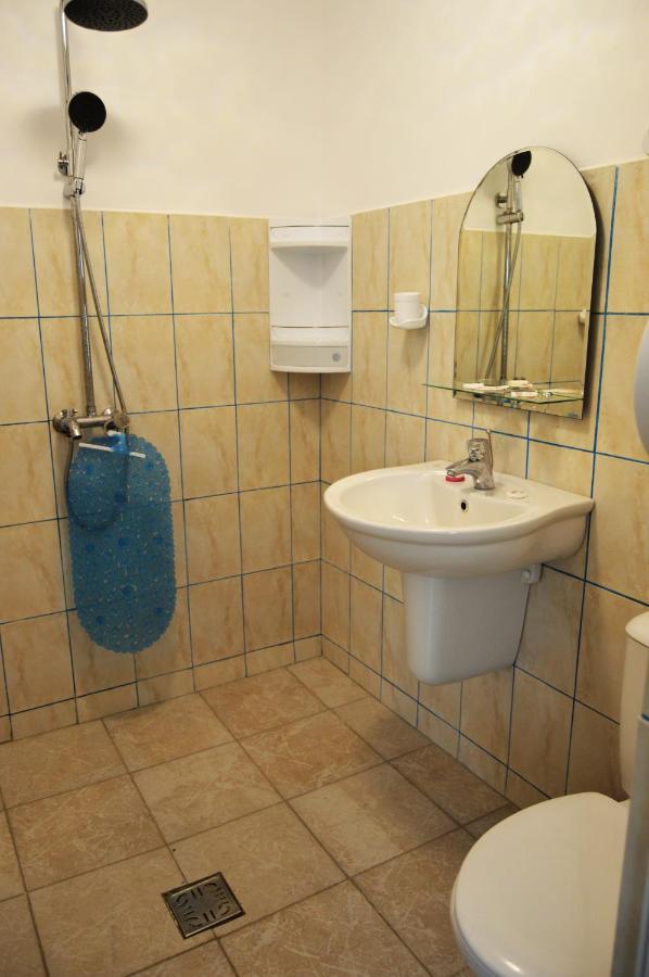 Pensiunea Zelezneac Hotel Băltenii de Sus Екстериор снимка