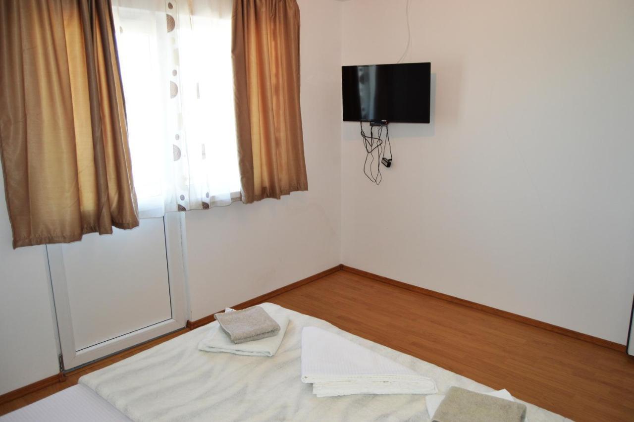 Pensiunea Zelezneac Hotel Băltenii de Sus Екстериор снимка