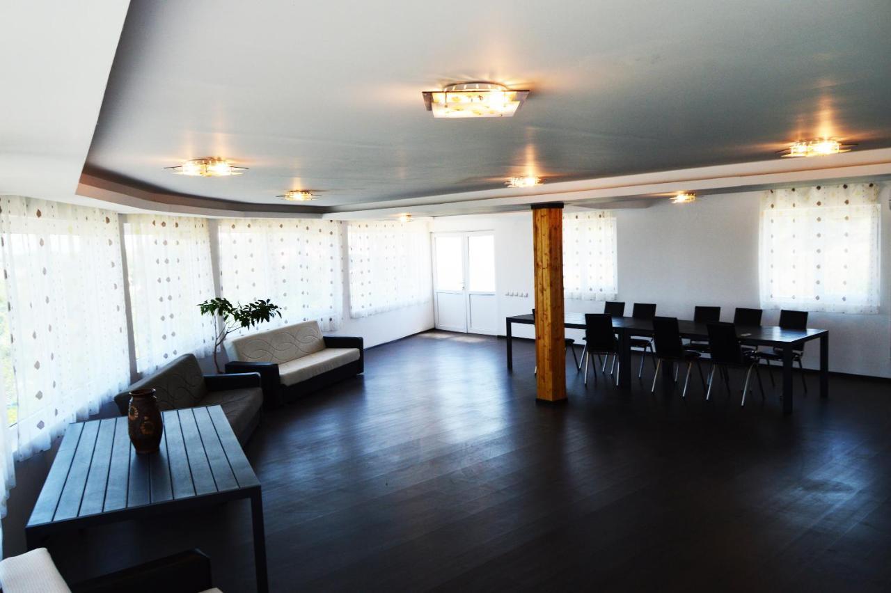 Pensiunea Zelezneac Hotel Băltenii de Sus Екстериор снимка