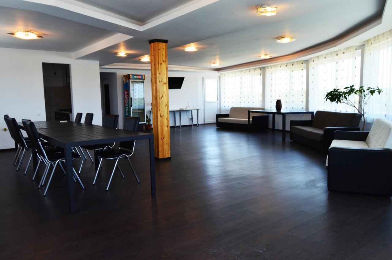 Pensiunea Zelezneac Hotel Băltenii de Sus Екстериор снимка